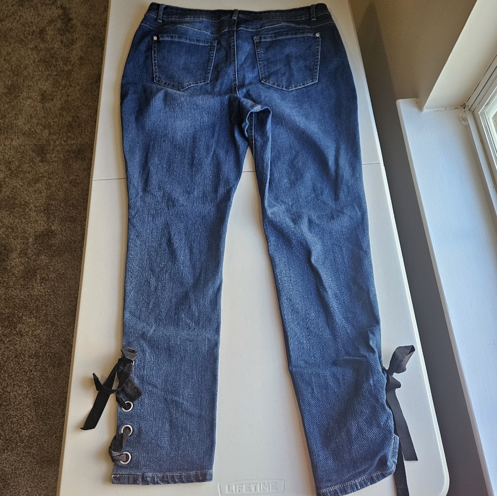 Est. 1946 Denim Women's Size 16 Blue Jeans With Ankle Lace Up - Picture 11 of 11